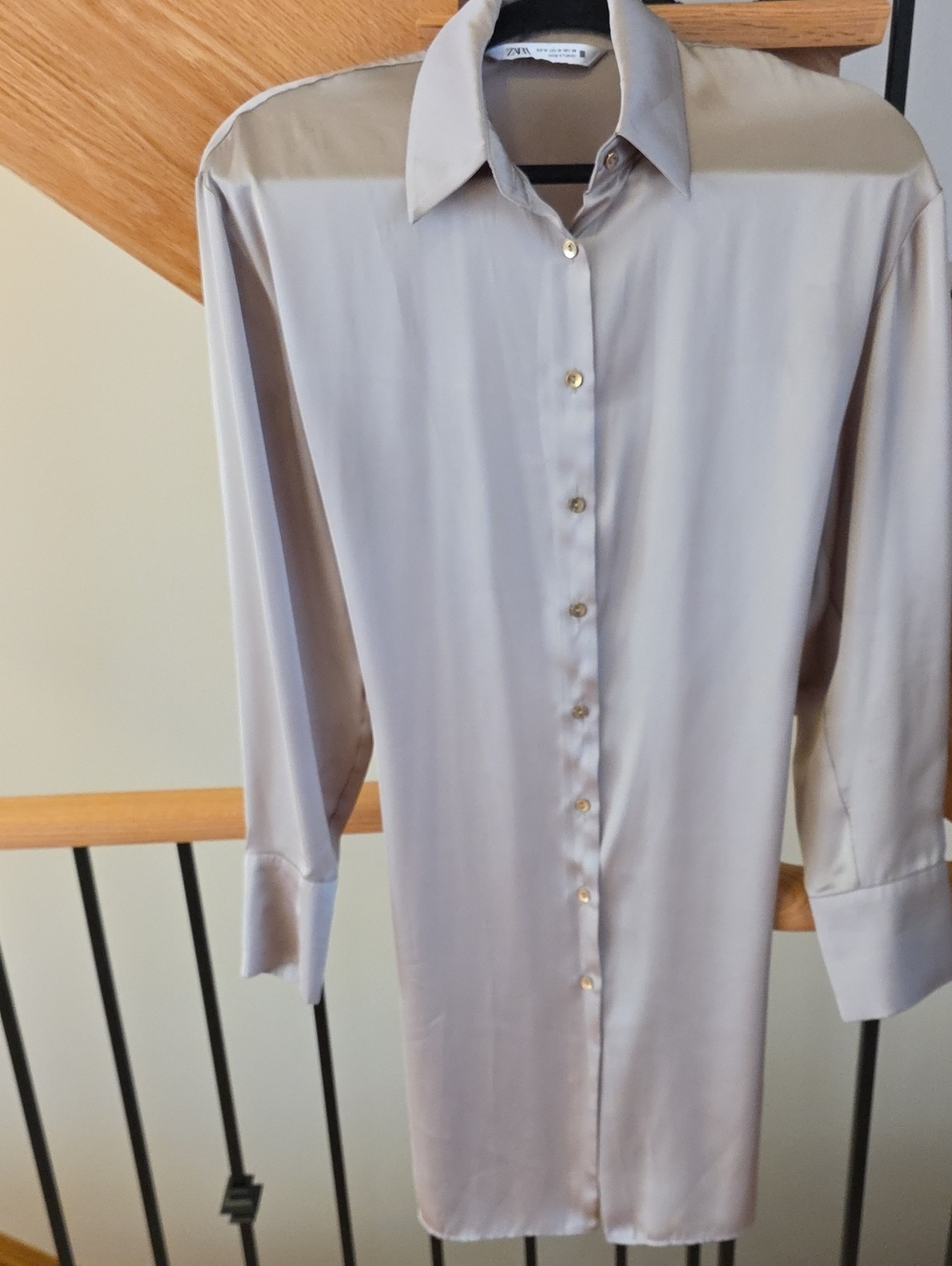 Zara Woman Lustrous Longline Button-Up Blouse | Light Taupe | Size Medium
